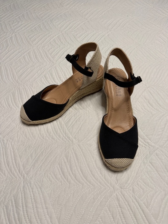Journee Collection Shoes - Journee Collection Ashlyn Women’s Black Espadrille Wedge Heels. Size 8.5